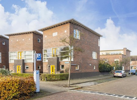ZWOLLE, Sint Josephplein 3