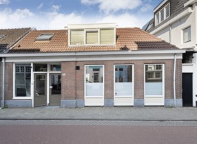 ZWOLLE, Van Karnebeekstraat 56