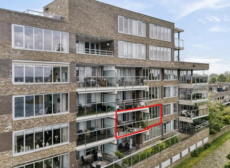 ZWOLLE, Sterrenkroos 135